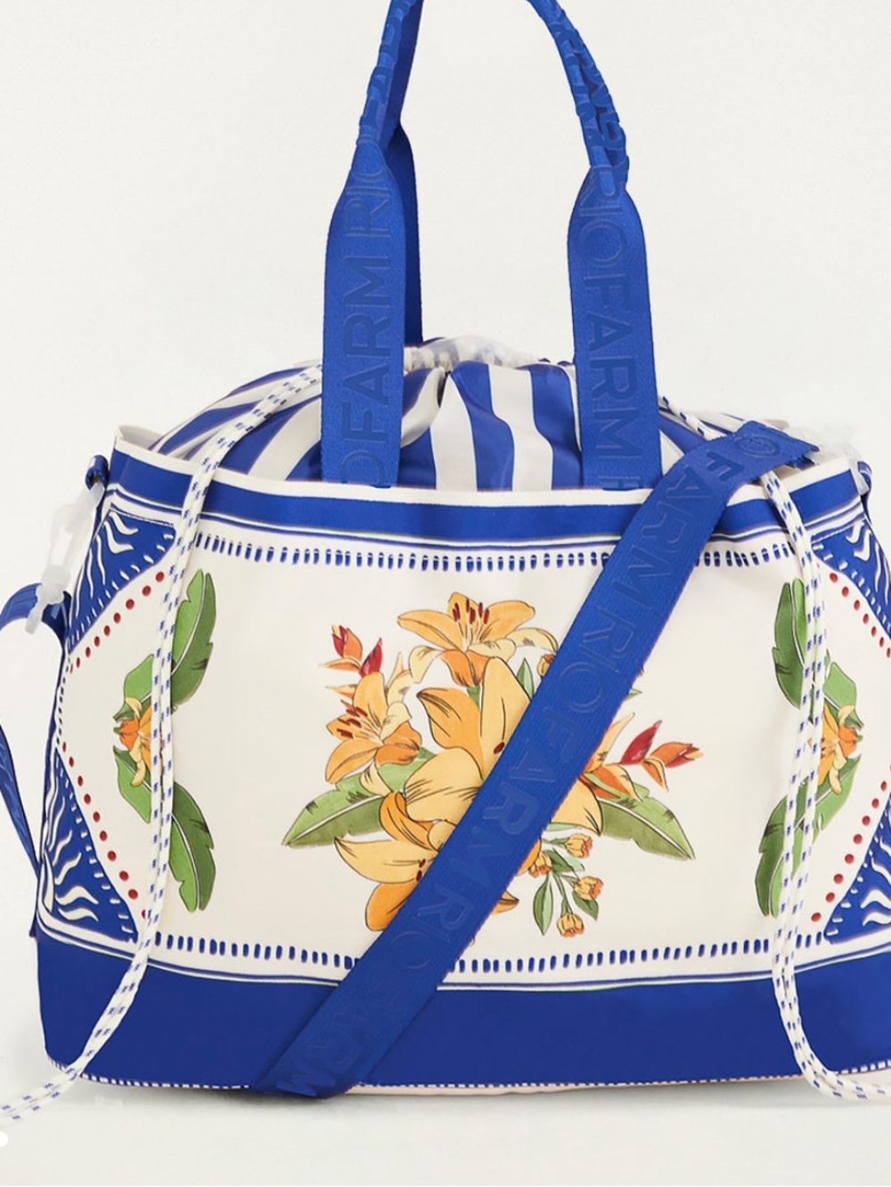 FARM Rio Blue Carioca Tropical Destiny
Drawstring Tote Bag NWT - Picture 2 of 5